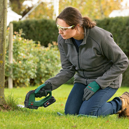 Cordless Grass And Shrub Shear 18V 2.0Ah 85m² Black Green